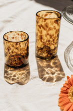 Cargar imagen en el visor de la galería, TUMBLER CAREY