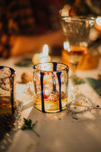 Cargar imagen en el visor de la galería, TUMBLER LÍNEAS COBALTO