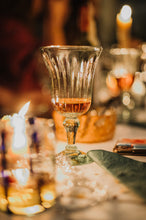 Cargar imagen en el visor de la galería, COPA DE VINO TRANSPARENTE