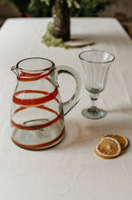 Cargar imagen en el visor de la galería, JARRA ESPIRAL ROJA