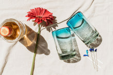 Cargar imagen en el visor de la galería, VASO AGUAMARINA
